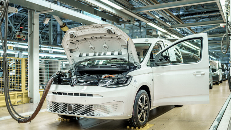 Volkswagen Poznań: rekord produkcji w 2024 roku i liczne wyzwania na horyzoncie
